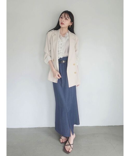LAGUNAMOON(ラグナムーン)の「ライトダブルテーラードジャケット 【オフィスカジュアル】【夏服】(テーラードジャケット・レディース・チャコールグレー/ベージュ/モカ・FREE)」の9枚目の写真