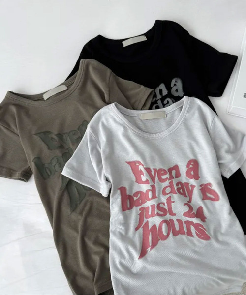 VIVID LADY(ビビッドレディー)の「フロントロゴ 半袖Tシャツ(Tシャツ/カットソー・レディース・グレー/カーキ/ブラック・FREE)」の12枚目の写真