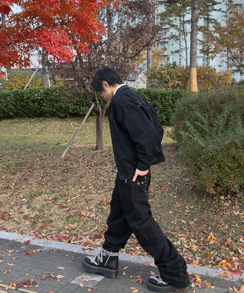 PITCHBLACK(ピッチブラック)の「EYELET CROSS POCKET PANTS (BLACK)(デニムパンツ・メンズ・その他・SMALL/MEDIUM/LARGE/X-LARGE)」の18枚目の写真