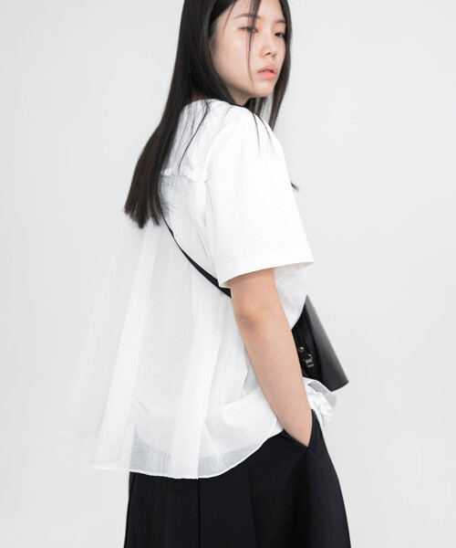 Bshop(ビショップ)の「eunoia|オーガンジー レイヤードTシャツ WOMEN(Tシャツ/カットソー・レディース・ホワイト/ブラック・ONE)」の10枚目の写真