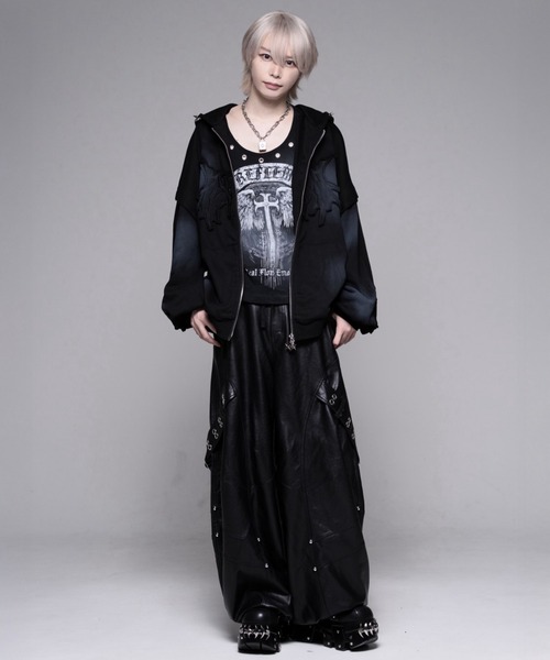 REFLEM(レフレム)の「『REFLEM/レフレム』バレルレッグPUレザーワイドパンツ(その他パンツ・レディース・ブラック・M/L)」の17枚目の写真