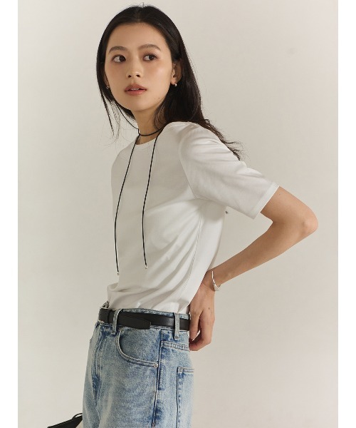 anuans(アニュアンス)の「【WEB限定】シルクタッチコットンボートネックTシャツ(Tシャツ/カットソー・レディース・ブラック/チャコールグレー/ホワイト・FREE)」の6枚目の写真