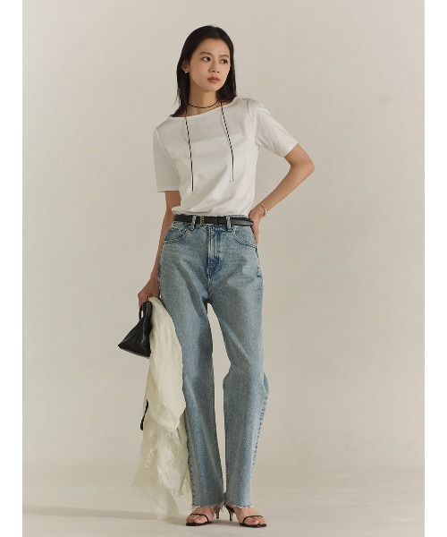 anuans(アニュアンス)の「【WEB限定】シルクタッチコットンボートネックTシャツ(Tシャツ/カットソー・レディース・ブラック/チャコールグレー/ホワイト・FREE)」の12枚目の写真