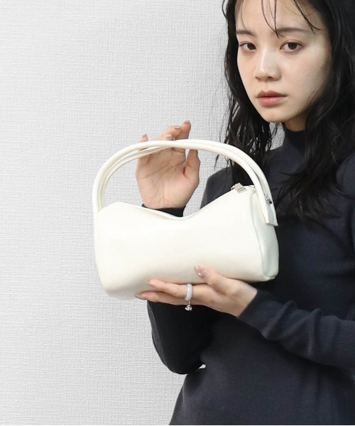 THE CELL.（ザセルドット）の「ダブルハンドル MINIボストン　DOUBLE HANDLE MINI BOSTON BAG（ハンドバッグ・レディース・オフホワイト/ブラック/ブラウン・FREE）」の22枚目の写真
