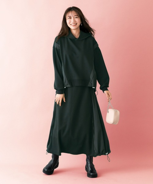 UNDOVE（アンドゥーブ）の「イージーケア ×ウォッシャブル×UVカット×防シワ ×ストレッチ｜【SEJ】異素材切替サイドジップスカート（スカート・レディース・アイボリー/ブラック・X-LARGE/LARGE/MEDIUM/SMALL）」の2枚目の写真
