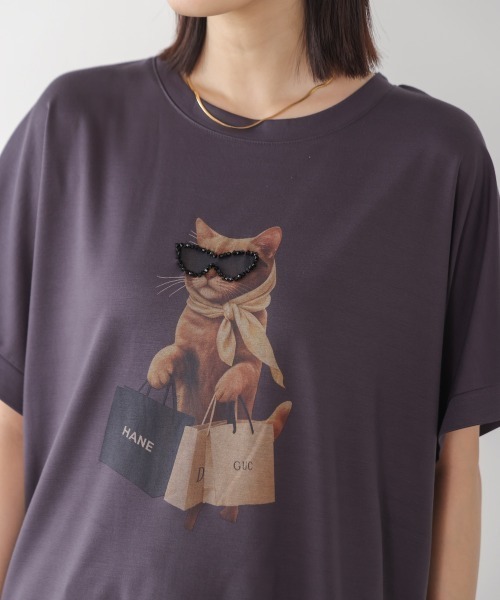 Bou Jeloud(ブージュルード)の「キャットグラフィックTシャツ(Tシャツ/カットソー・レディース・ベージュ/オフホワイト/チャコールグレー・FREE)」の22枚目の写真