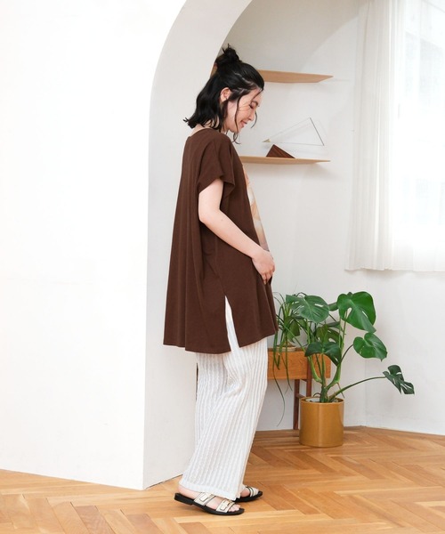 LEPSIM(レプシィム)の「【産前・産後対応】マタニティ/フォトプリントフレンチスリーブT 1046921(マタニティウェア/グッズ・レディース・ブラウン/チャコールグレー/オフホワイト・FREE)」の21枚目の写真