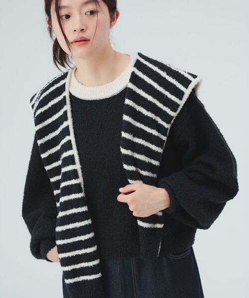 BEAMS HEART(ビームスハート)の「肩掛け風 ニット(ニット/セーター・レディース・ホワイト系その他5/ネイビー/レッド・FREE)」の7枚目の写真