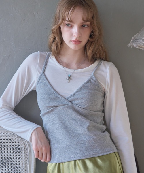 Birthday room(バースデイルーム)の「ビスチェセットロンT/Bustier and Long-Sleeve Tee Set(Tシャツ/カットソー・レディース・グレー/ホワイト・FREE)」の1枚目の写真