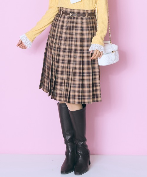 marun(マルン)の「【新色追加】<大きいサイズ>ベルト付プリーツショート丈スカート marun(スカート・レディース・グレー系/ブラウン系/グリーン系・L/LL/3L/4L/5L)」の13枚目の写真