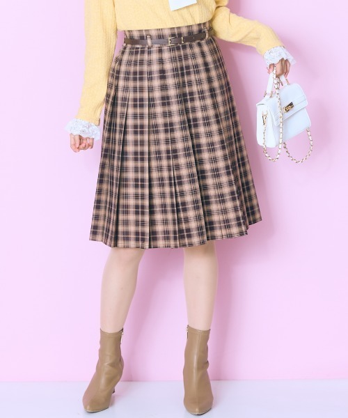 marun(マルン)の「【新色追加】<大きいサイズ>ベルト付プリーツショート丈スカート marun(スカート・レディース・グレー系/ブラウン系/グリーン系・L/LL/3L/4L/5L)」の15枚目の写真