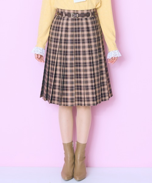 marun(マルン)の「【新色追加】<大きいサイズ>ベルト付プリーツショート丈スカート marun(スカート・レディース・グレー系/ブラウン系/グリーン系・L/LL/3L/4L/5L)」の16枚目の写真