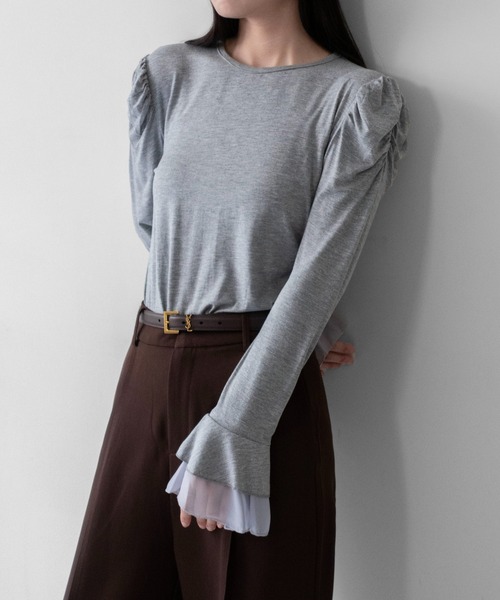 on:nue(オンニュ)の「【on:nue】パワショルティアードフレアスリーブカットソー /26-27 AW COLLECTION(Tシャツ/カットソー・レディース・ホワイト/ブラック/グレー・FREE)」の16枚目の写真
