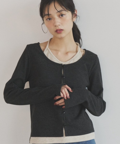 ELNEsoi(エルネソワ)の「カシミヤタッチレイヤード風tops(Tシャツ/カットソー・レディース・ベージュ/ブラック・FREE)」の15枚目の写真