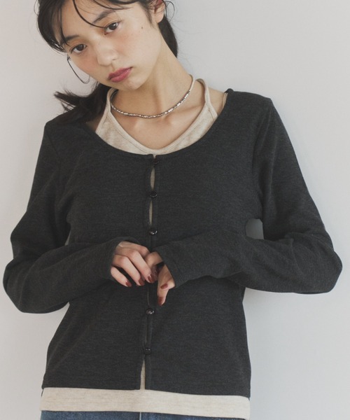 ELNEsoi(エルネソワ)の「カシミヤタッチレイヤード風tops(Tシャツ/カットソー・レディース・ベージュ/ブラック・FREE)」の13枚目の写真