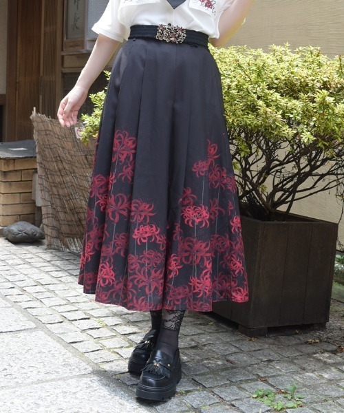 彼岸花柄SK（スカート）｜axes femme（アクシーズファム）の