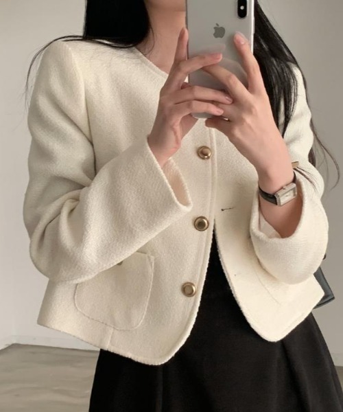 semplice(センプリチェ)の「ノーカラージャケット【韓国ファッション】(ノーカラージャケット・レディース・グレー/ベージュ・F)」の4枚目の写真