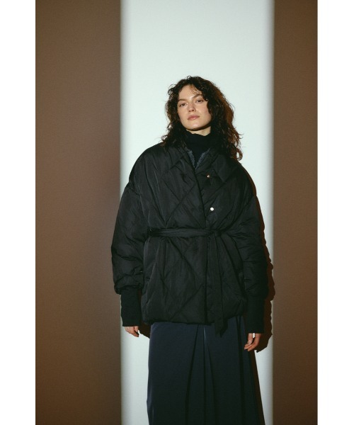 RIM.ARK(リムアーク)の「【26FW OUTER PRE ORDER】Dolman short down(ドルマン ショート ダウン)(テーラードジャケット・レディース・ブラック/グレイッシュベージュ/アイボリー・FREE)」の1枚目の写真