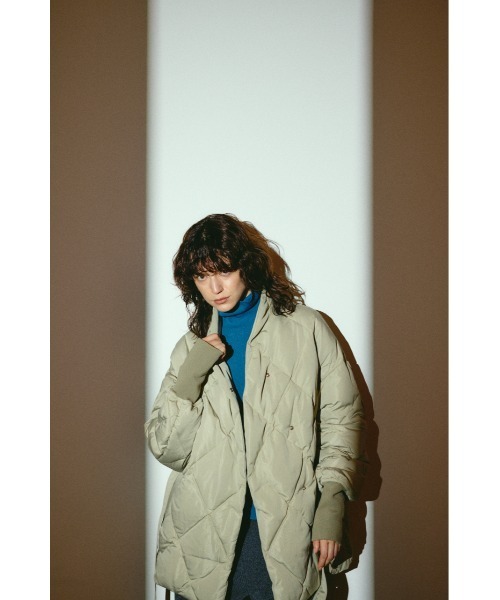 RIM.ARK(リムアーク)の「【26FW OUTER PRE ORDER】Dolman short down(ドルマン ショート ダウン)(テーラードジャケット・レディース・ブラック/グレイッシュベージュ/アイボリー・FREE)」の10枚目の写真