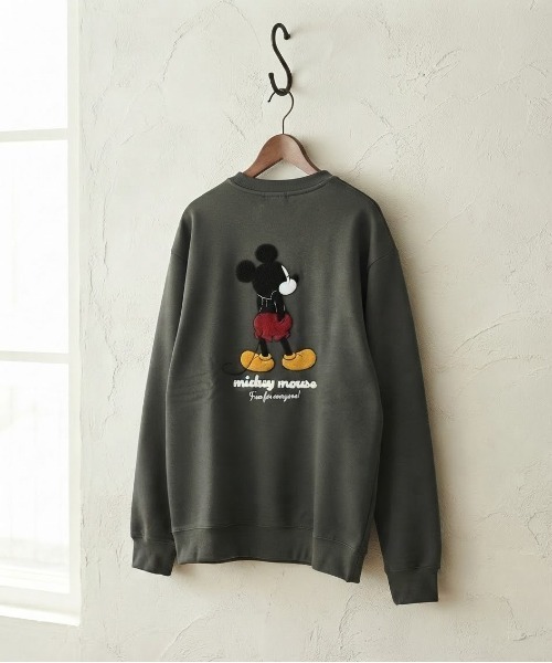 Disney(ディズニー)の「【DISNEY/ディズニー】ミッキーマウス・ベイマックス サガラ刺繍 クルーネックスウェット(裏起毛) ユニセックス(スウェット・レディース・オフホワイト/ブラック/グレイッシュベージュ/スミクロ・LARGE/MEDIUM)」の10枚目の写真