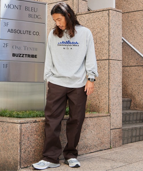 THOUSAND MILE(サウザンドマイル)の「THOUSAND MILE/サウザンドマイル LONG SLEEVE T-SHIRT TM LOGO ロンT フロントプリント ブランドロゴ 刺繍 ドロップショルダー アウトドア 2026秋冬 秋服(Tシャツ/カットソー・メンズ・ホワイト/ブラック/グレー・M/L/XL/XS)」の19枚目の写真