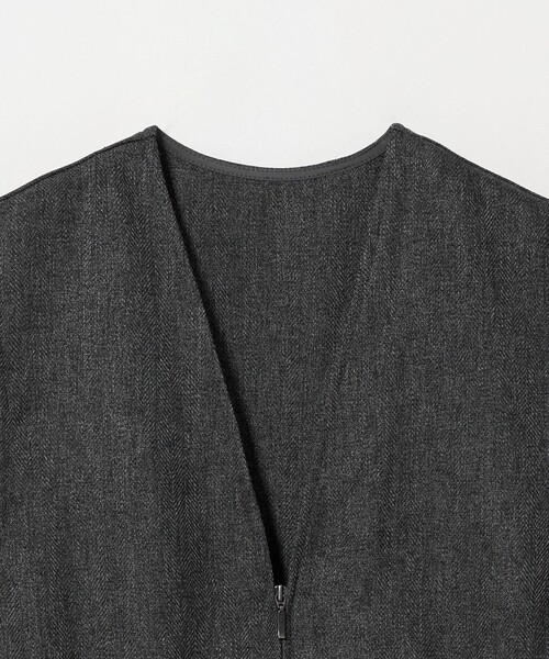 A DAY IN THE LIFE UNITED ARROWS（アデイインザライフユナイテッドアローズ）の「ツイードライク ペプラムジレ ‐ウォッシャブル‐＜A DAY IN THE LIFE＞（Tシャツ/カットソー・レディース・モカ/ダークグレー/コバルトブルー/その他1・FREE）」の14枚目の写真