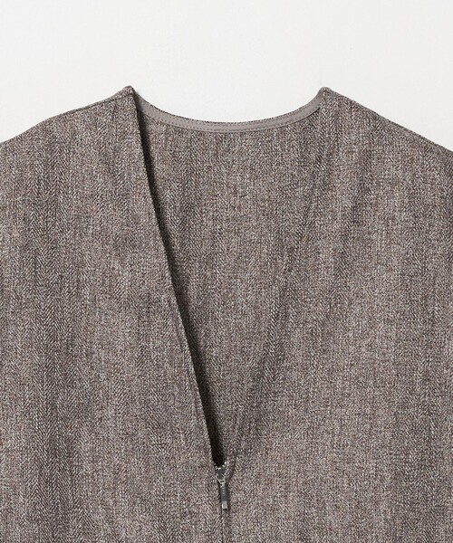A DAY IN THE LIFE UNITED ARROWS（アデイインザライフユナイテッドアローズ）の「ツイードライク ペプラムジレ ‐ウォッシャブル‐＜A DAY IN THE LIFE＞（Tシャツ/カットソー・レディース・モカ/ダークグレー/コバルトブルー/その他1・FREE）」の20枚目の写真