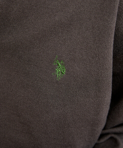 U.S. POLO ASSN.(ユーエスポロアッスン)の「U.S. POLO ASSN. × PUBLUX/ユーエスポロアッスン 別注 スウェットライク ワンポイント刺繍 ヘンリーネック ニット プルオーバー 限定展開(ニット/セーター・メンズ・ライトグレー/チャコールグレー/ブラック/ネイビー・MEDIUM/LARGE/SMALL)」の22枚目の写真