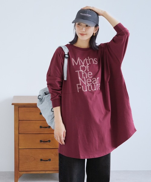 reca(レカ)の「ロゴ刺繍BIGTシャツ(Tシャツ/カットソー・レディース・ブラック/ブルー/グレイッシュベージュ/バーガンディー・FREE)」の4枚目の写真