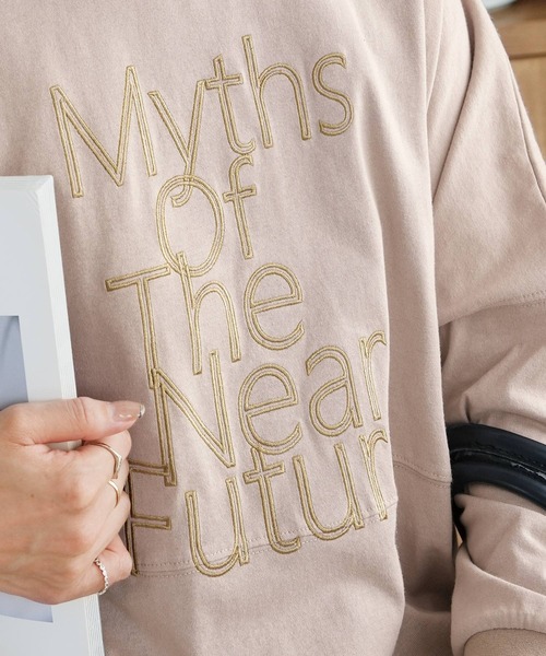 reca(レカ)の「ロゴ刺繍BIGTシャツ(Tシャツ/カットソー・レディース・ブラック/ブルー/グレイッシュベージュ/バーガンディー・FREE)」の11枚目の写真