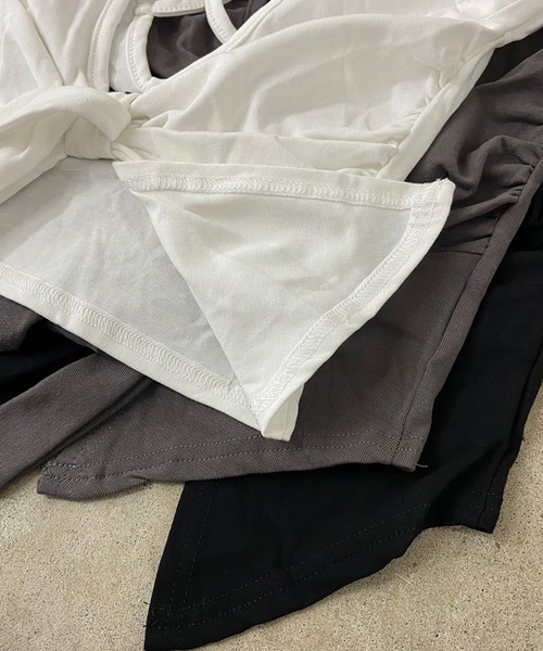 non-hedge（ノンヘッジ）の「キャミクロスプルオーバーキャミソールセット（Tシャツ/カットソー・レディース・ブラック/オフホワイト/チャコールグレー・FREE）」の10枚目の写真