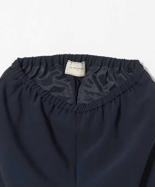 UNITED ARROWS(ユナイテッドアローズ)の「drapy イージーパンツ(スラックス・レディース・ブラック/ネイビー・38/40/36)」の7枚目の写真