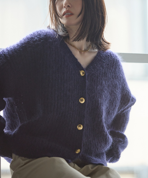 journal standard L'essage(ジャーナルスタンダードレサージュ)の「AMYRIS ニットカーディガン(カーディガン/ボレロ・レディース・ブラウン/ピンク/ネイビー・FREE)」の2枚目の写真