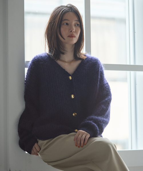 journal standard L'essage(ジャーナルスタンダードレサージュ)の「AMYRIS ニットカーディガン(カーディガン/ボレロ・レディース・ブラウン/ピンク/ネイビー・FREE)」の5枚目の写真