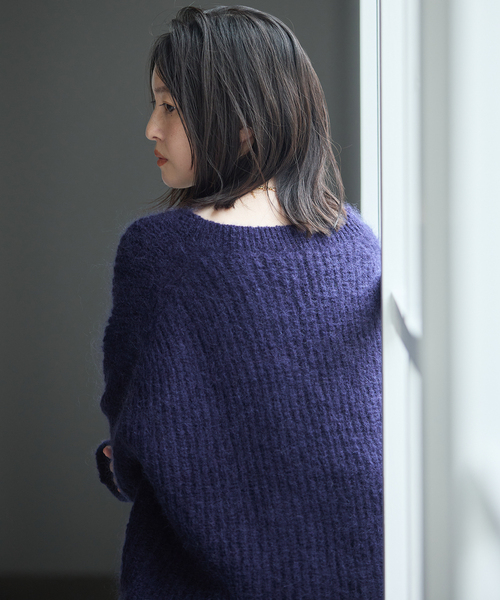 journal standard L'essage(ジャーナルスタンダードレサージュ)の「AMYRIS ニットカーディガン(カーディガン/ボレロ・レディース・ブラウン/ピンク/ネイビー・FREE)」の7枚目の写真