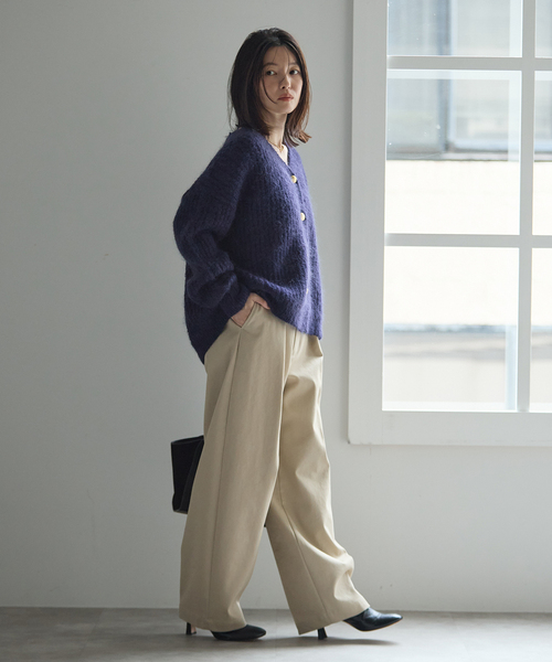 journal standard L'essage(ジャーナルスタンダードレサージュ)の「AMYRIS ニットカーディガン(カーディガン/ボレロ・レディース・ブラウン/ピンク/ネイビー・FREE)」の9枚目の写真