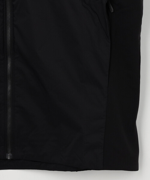 ARC'TERYX(アークテリクス)の「ARC’TERYX/アークテリクス アトム フーディ メンズ/Atom Hoody Men's(ブルゾン・メンズ・ブラック・X-SMALL/X-LARGE/MEDIUM/SMALL/LARGE)」の6枚目の写真