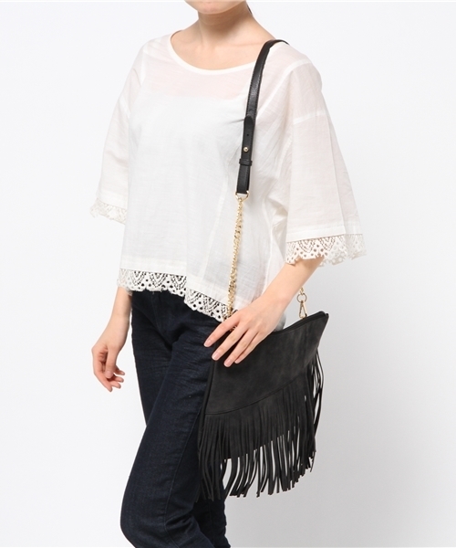 one after another NICE CLAUP(ワンアフターアナザーナイスクラップ)の「【ナイスクラップ】フリンジ2WAYショルダーバッグ(ショルダーバッグ・レディース・キャメル/マルチ/ブラック・FREE)」の14枚目の写真