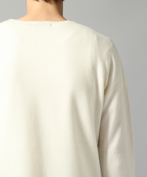 HARE（ハレ）の「【洗えるニット】カシミヤセミロングニット(HARE)（ニット/セーター・メンズ・オフホワイト/レッド/ブラック・SMALL/MEDIUM）」の14枚目の写真