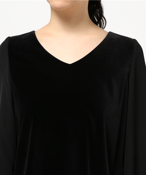 NATURAL BEAUTY BASIC（ナチュラルビューティーベーシック）の「ベルベットドッキングブラウス（シャツ/ブラウス・レディース・ブラック/ベージュ・SMALL/MEDIUM）」の6枚目の写真