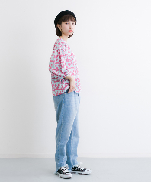 MERLOT（メルロー）の「カットオフテーパードデニムパンツ585-4527（デニムパンツ・レディース・ブルー/ライトブルー・FREE）」の15枚目の写真