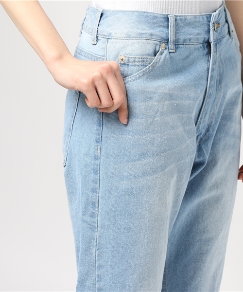 MERLOT（メルロー）の「カットオフテーパードデニムパンツ585-4527（デニムパンツ・レディース・ブルー/ライトブルー・FREE）」の8枚目の写真