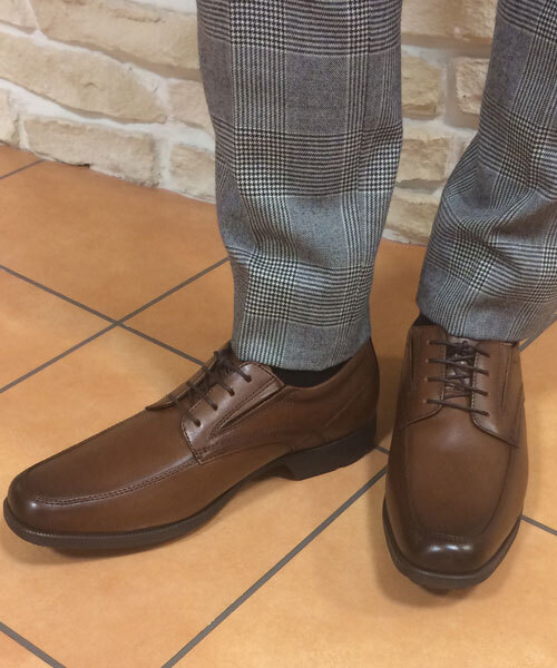 texcy luxe（テクシーリュクス）の「texcy luxe[テクシーリュクス]/ビジネスシューズ　ラウンドUモカ　ＴＵ－７７６９（ドレスシューズ・メンズ・ブラック/ブラウン・26.0cm/27.0cm/24.5cm/28.0cm/25.0cm/26.5cm/25.5cm）」の19枚目の写真