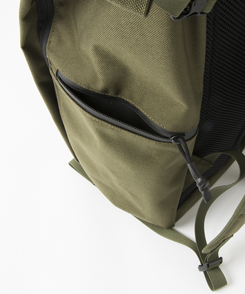 PORTER ブラック ロールトップリュック PORTER（ポーター）の「PORTER×WORK NOT WORK ロールトップ