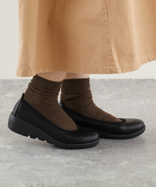 LUGG NAGG（ラグナグ）の「ライトウェッジソールプレーンバレエパンプス【LUGG NAGG SHOES SELECT/ ラグナグシューズセレクト】（パンプス・レディース・ネイビー/ブラック/ベージュ/ブラック系その他・24.5cm/23.5cm/24.0cm/23.0cm/22.5/22.5cm）」の8枚目の写真