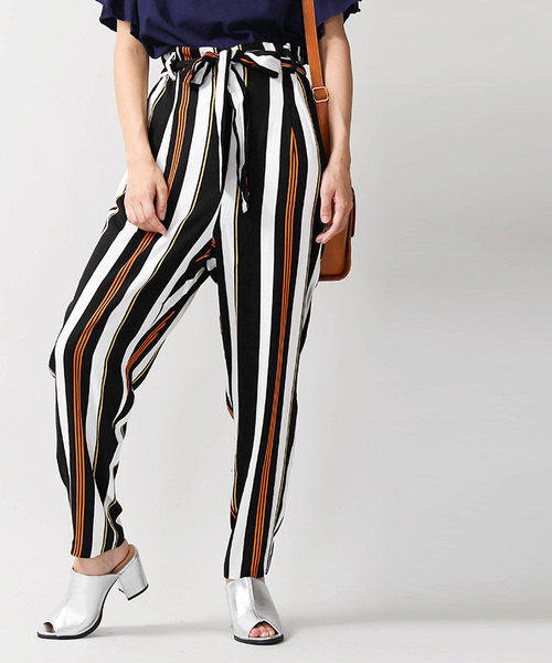 WEGO（ウィゴー）の「WEGO/リボンアンクルテーパードパンツ（スラックス・レディース・インディゴブルー/ブルー系その他4/ピンク系その他/ブラック/ダークインディゴブルー/オレンジ/その他1・LARGE/MEDIUM）」の7枚目の写真