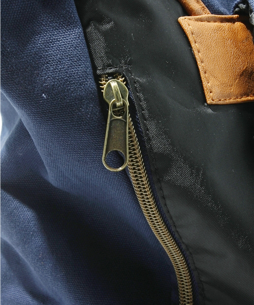 WEGO（ウィゴー）の「フラップリュック2（バックパック/リュック・メンズ・ブラック/ブラウン/ネイビー/オレンジ・FREE）」の9枚目の写真