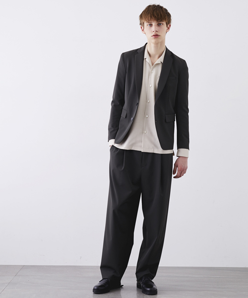 STUDIOUS(ステュディオス)の「【STUDIOUS】シャイニーツイルオープンカラーシャツ(シャツ/ブラウス・メンズ・ベージュ/ブラック/グリーン/ピンク・1/3/2)」の8枚目の写真