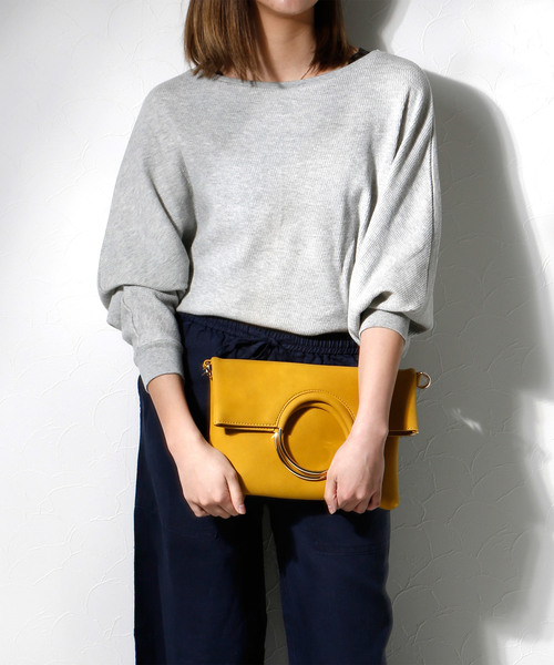 classicalelf（クラシカルエルフ）の「リングハンドル3wayバッグ スエードクラッチ＆ショルダーバッグ（無地）（ショルダーバッグ・レディース・ブラック/グレー/レッド/ブラウン系その他/マスタード/ベージュ/ブルーグレー/ライトベージュ・FREE）」の22枚目の写真