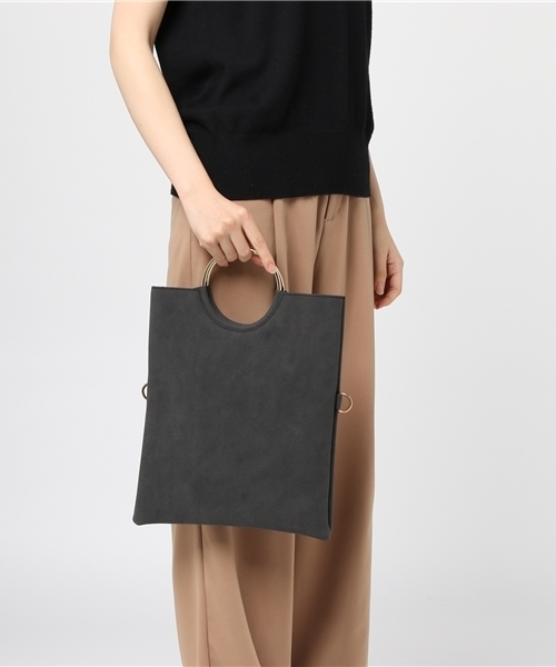 classicalelf（クラシカルエルフ）の「リングハンドル3wayバッグ スエードクラッチ＆ショルダーバッグ（無地）（ショルダーバッグ・レディース・ブラック/グレー/レッド/ブラウン系その他/マスタード/ベージュ/ブルーグレー/ライトベージュ・FREE）」の15枚目の写真
